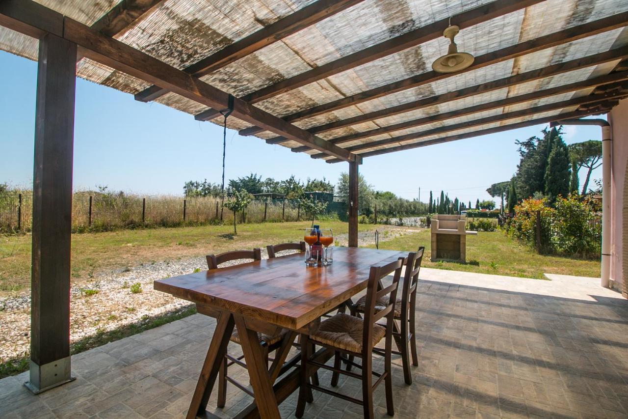 Fattoria Palazzeta - Pet & Family Friendly Aparthotel Cecina  Exteriör bild